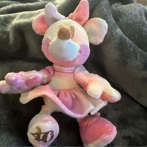Minnie (40th Color) Tokyo Disney Resort small Plush RARE!!